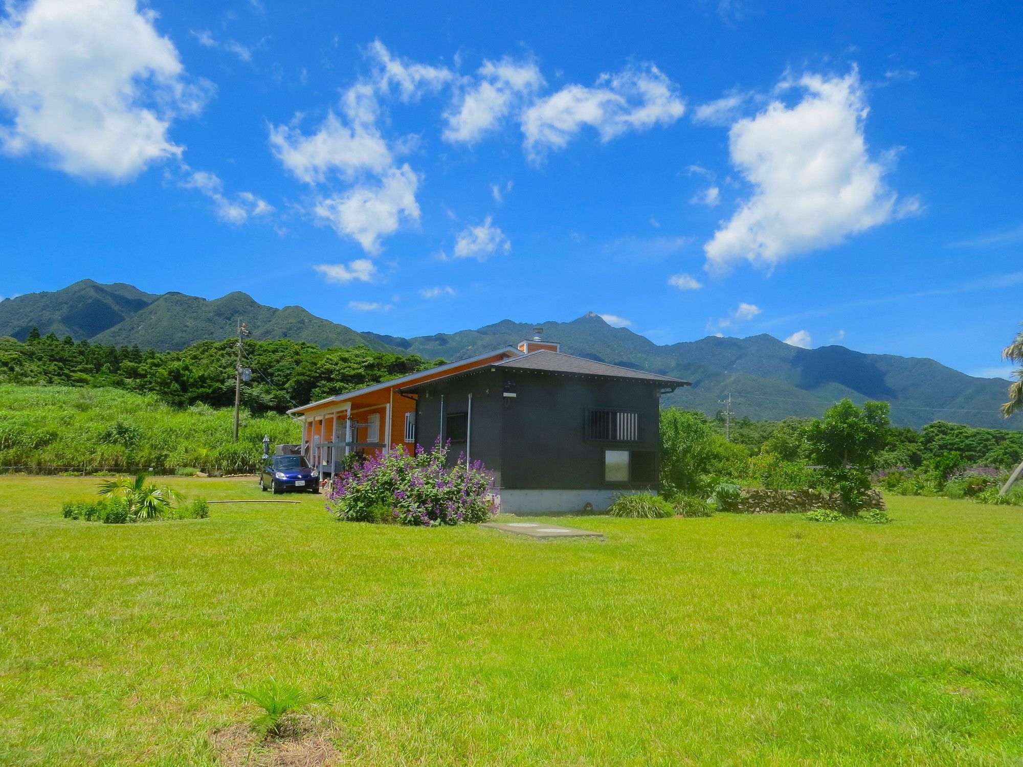 Cottage Orange House Yakushima ยากูชิมา ภายนอก รูปภาพ